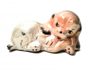 Perrito de cerámica recuerdo de Jesús